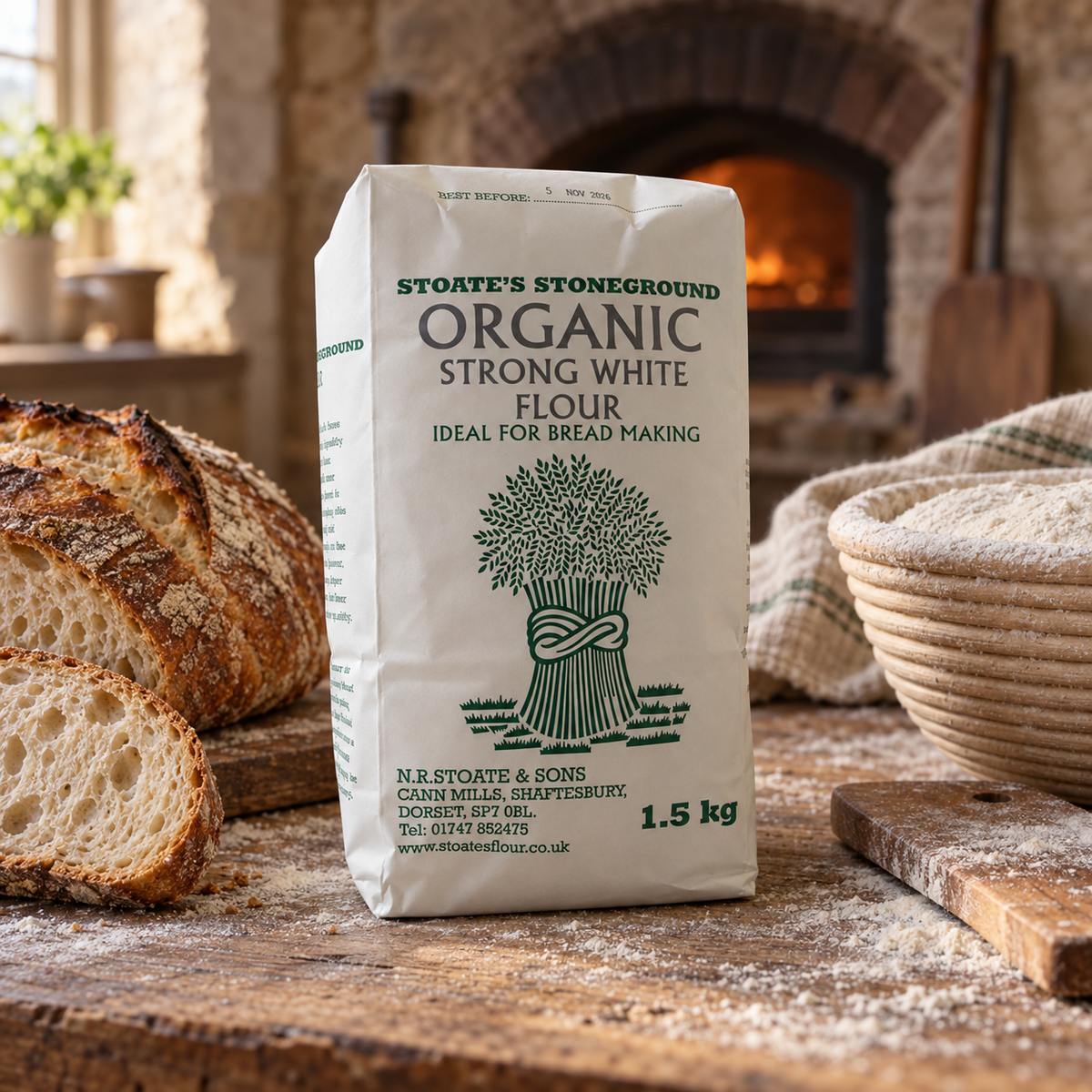 Stoate's Strong White Flour 1.5KG - lifestyle shot